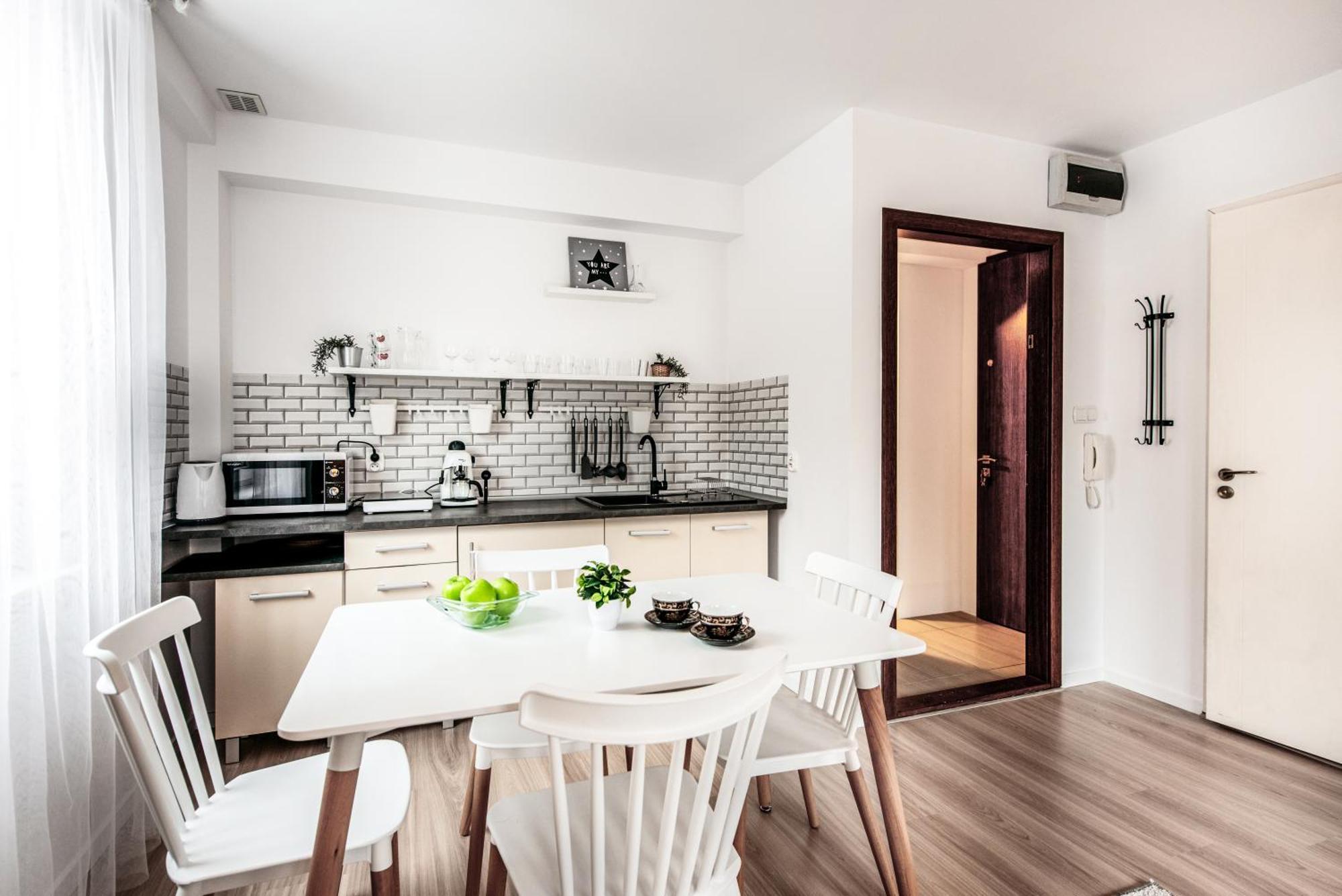 Fully-Furnished Apartment With Air Conditioning For Families, Cracow Old Town Krakow Luaran gambar