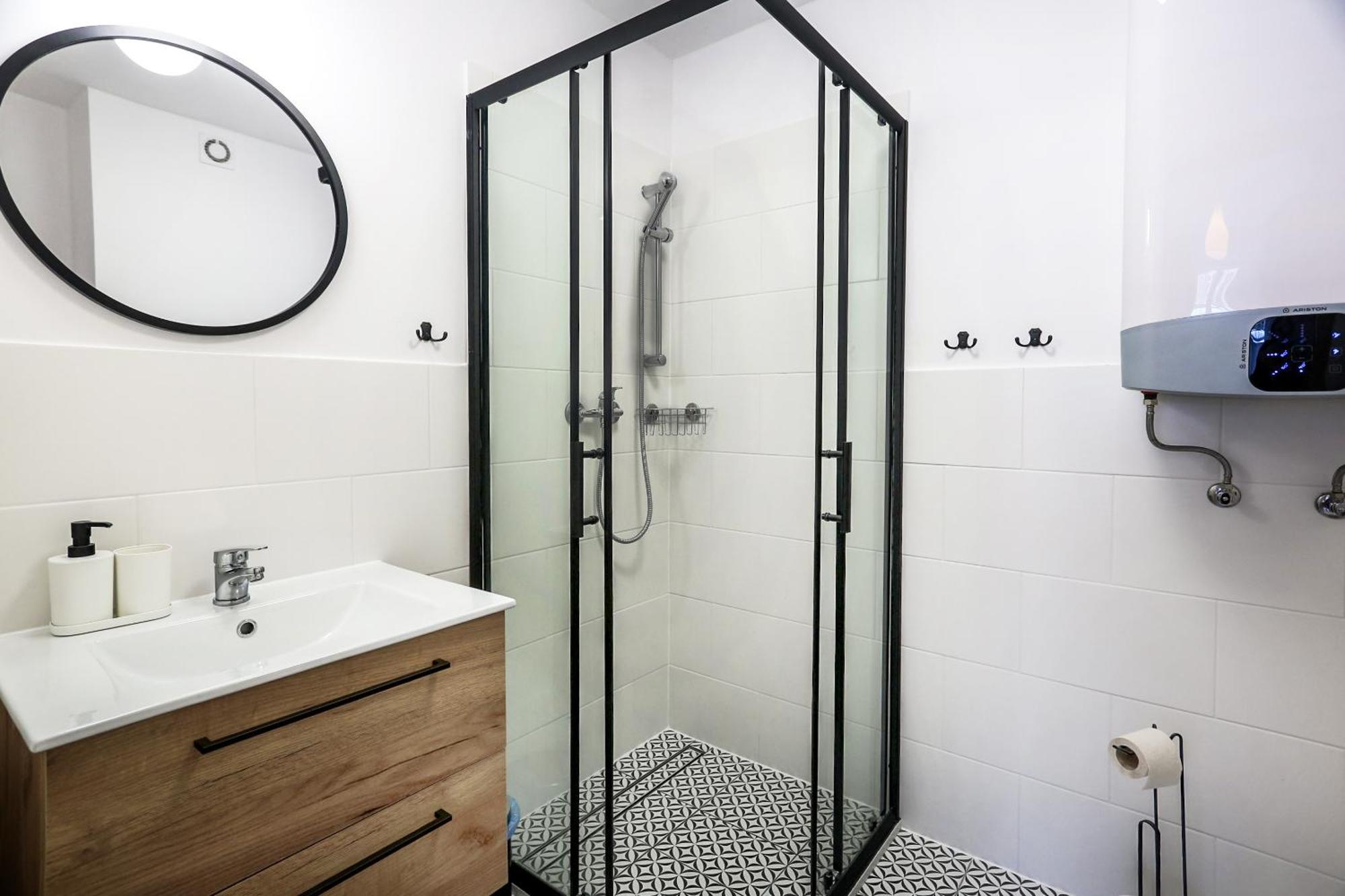 Fully-Furnished Apartment With Air Conditioning For Families, Cracow Old Town Krakow Luaran gambar